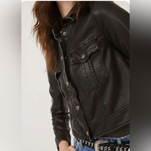 Free People Emma Shrunken Vegan Moto Jacket. 90’s Monica jacket from Friends. L - Picture 4 of 11